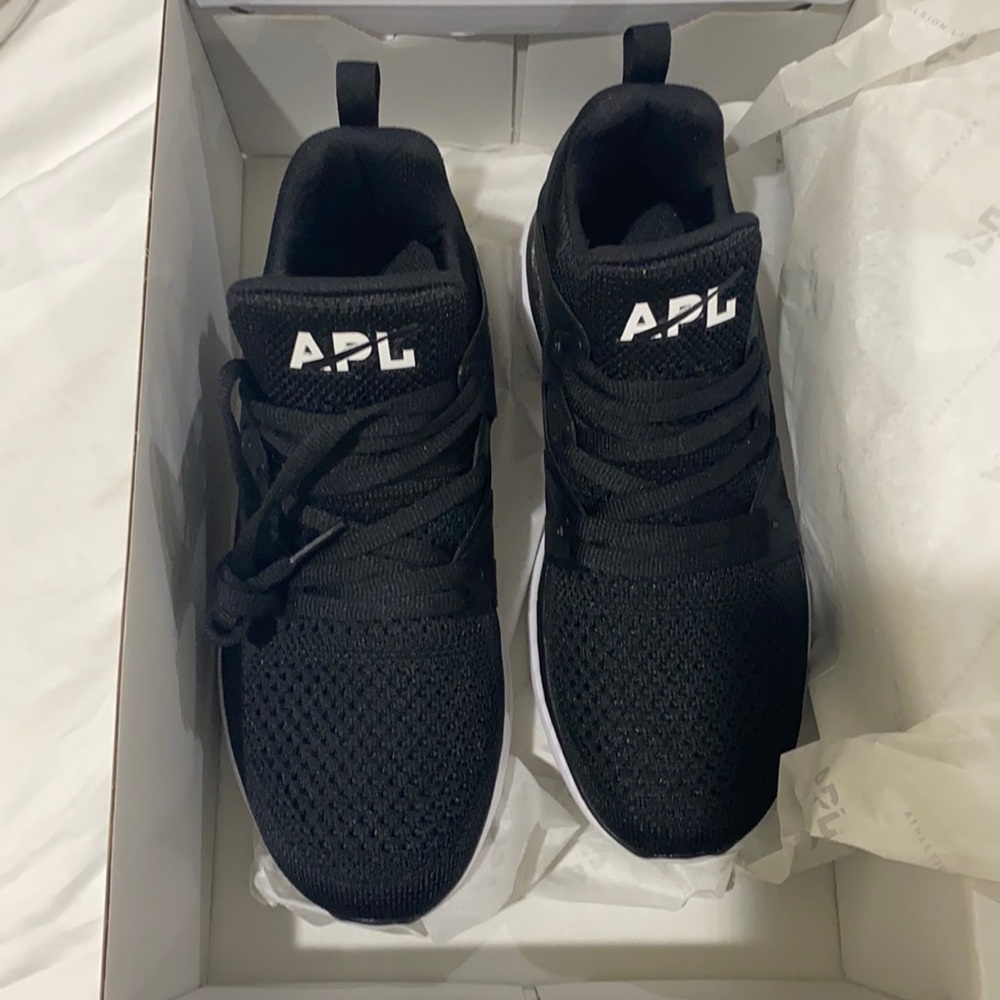 🔅🆕APL ASCEND SHOES🔅
